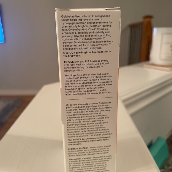 Vitamin C Glycolic Brightening Serum - Picture 2 of 6